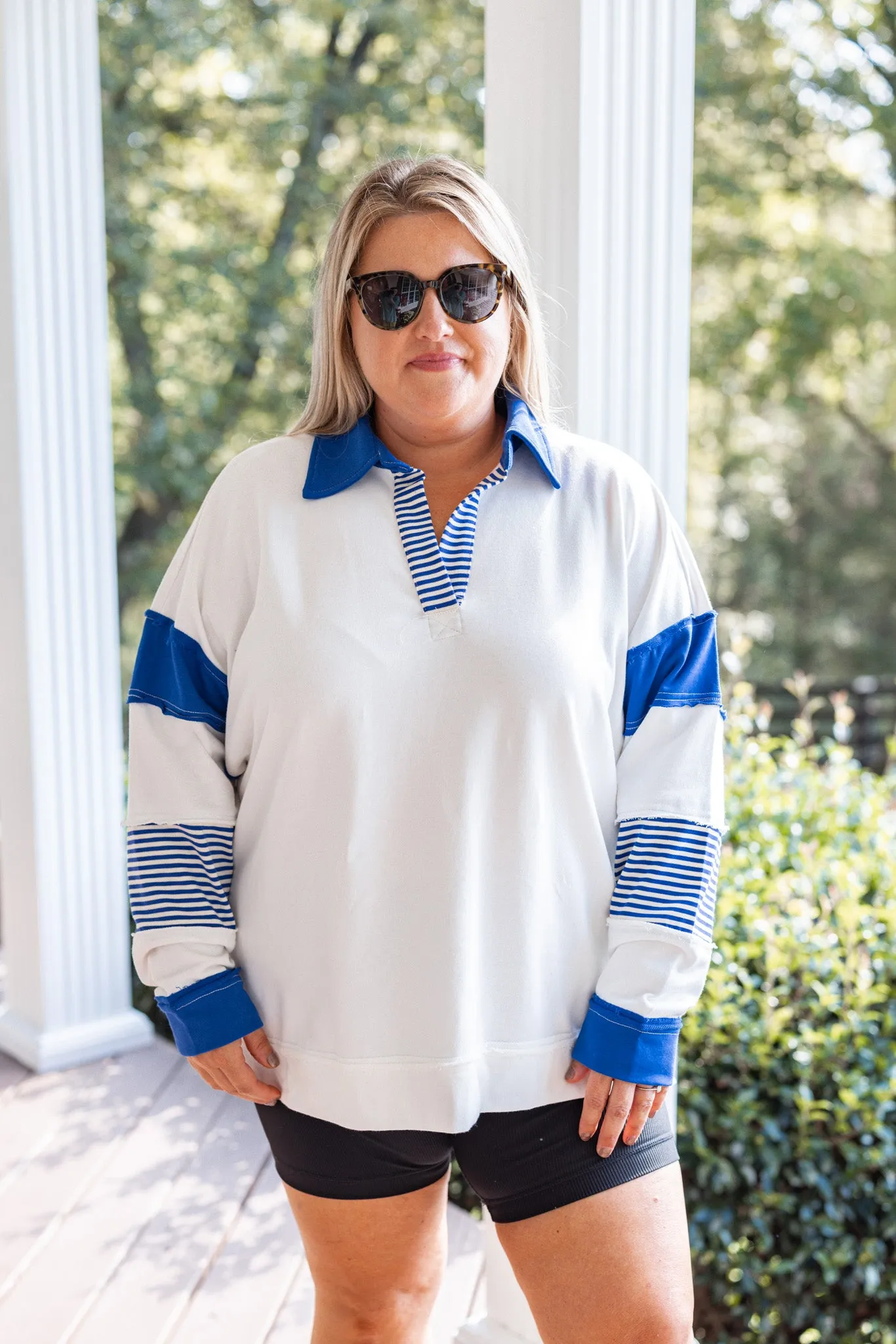 Blue Colorblock Off White Pullover