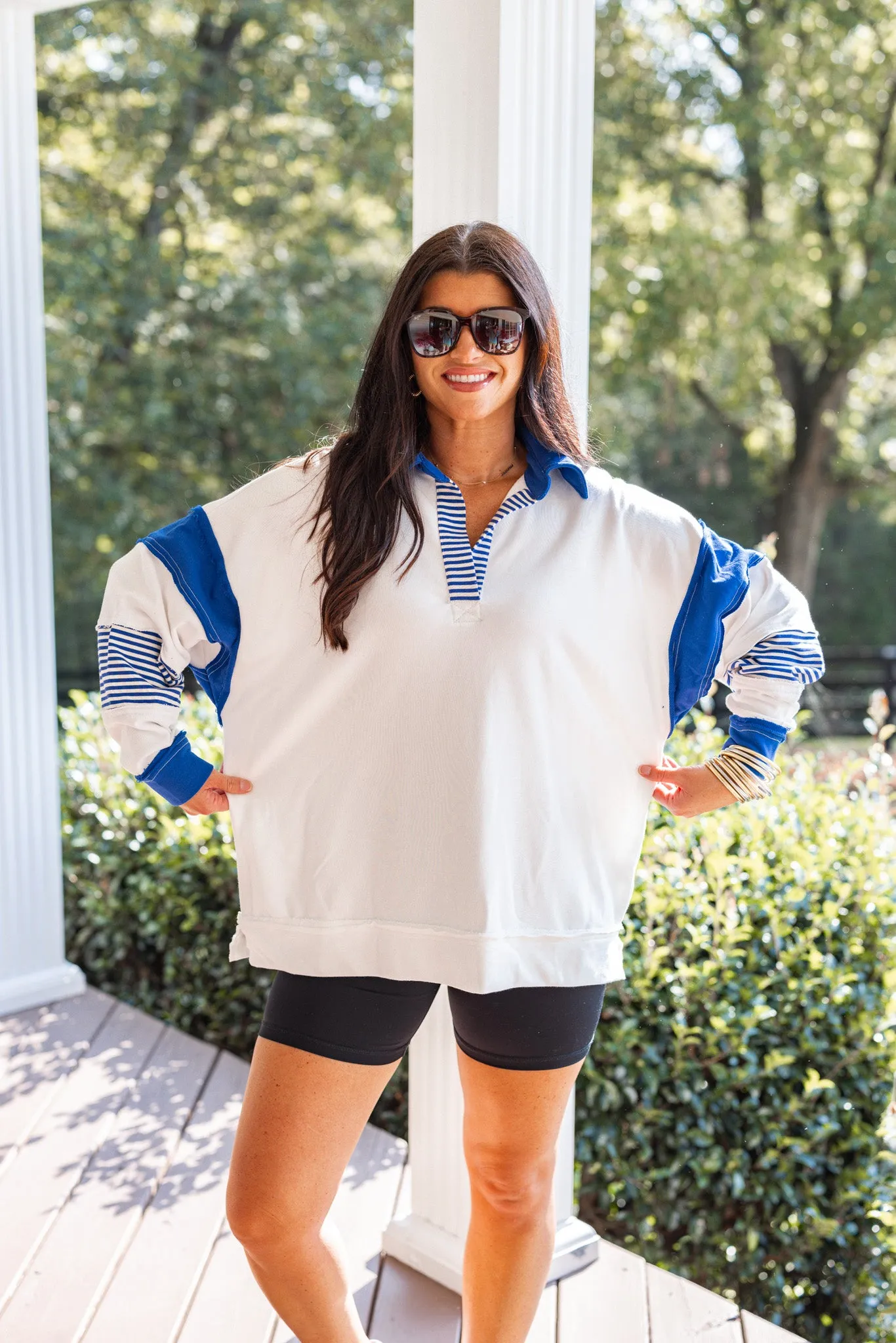 Blue Colorblock Off White Pullover