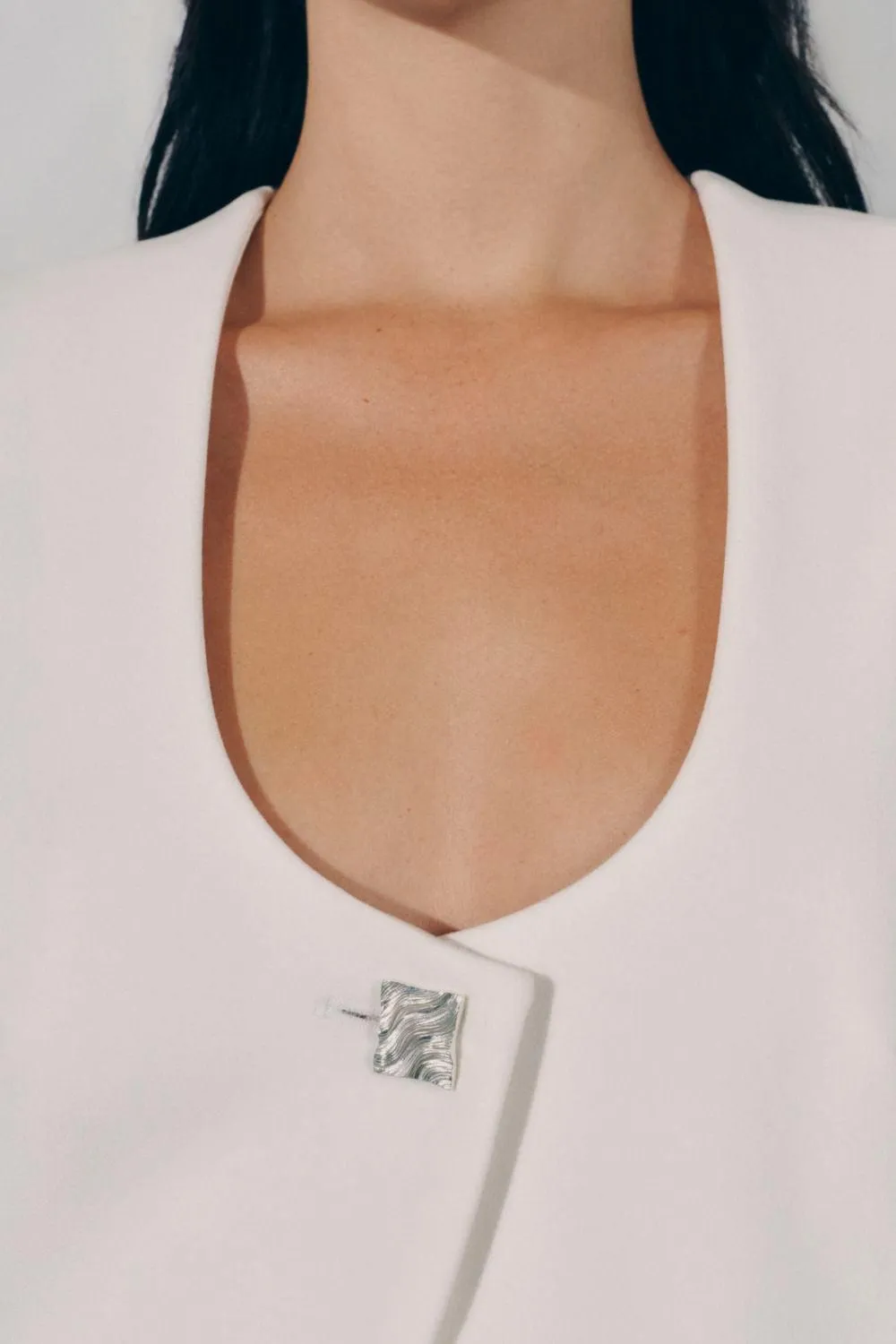 Pristine Sheath Scoop Neck Georgette Blazer